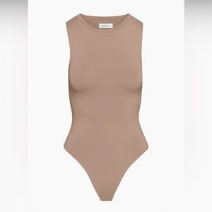 Aritzia Babaton Bodysuit